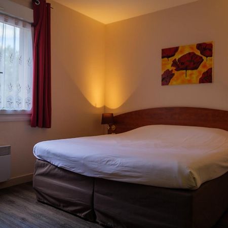 Logis Hotel - Restaurant Le Tulipier Vienne-le-Chateau Экстерьер фото